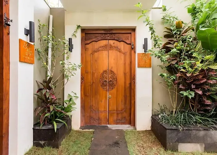 Frangipani Mawe At Berawa Villa Canggu (Bali)