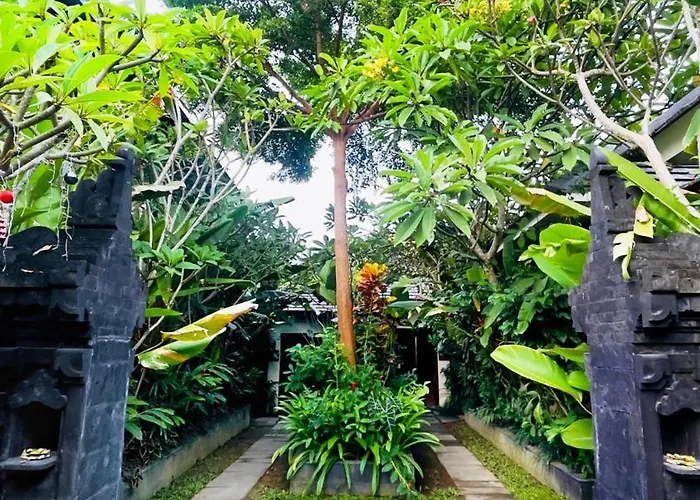 Villa Frangipani Mawe At Berawa Canggu (Bali)